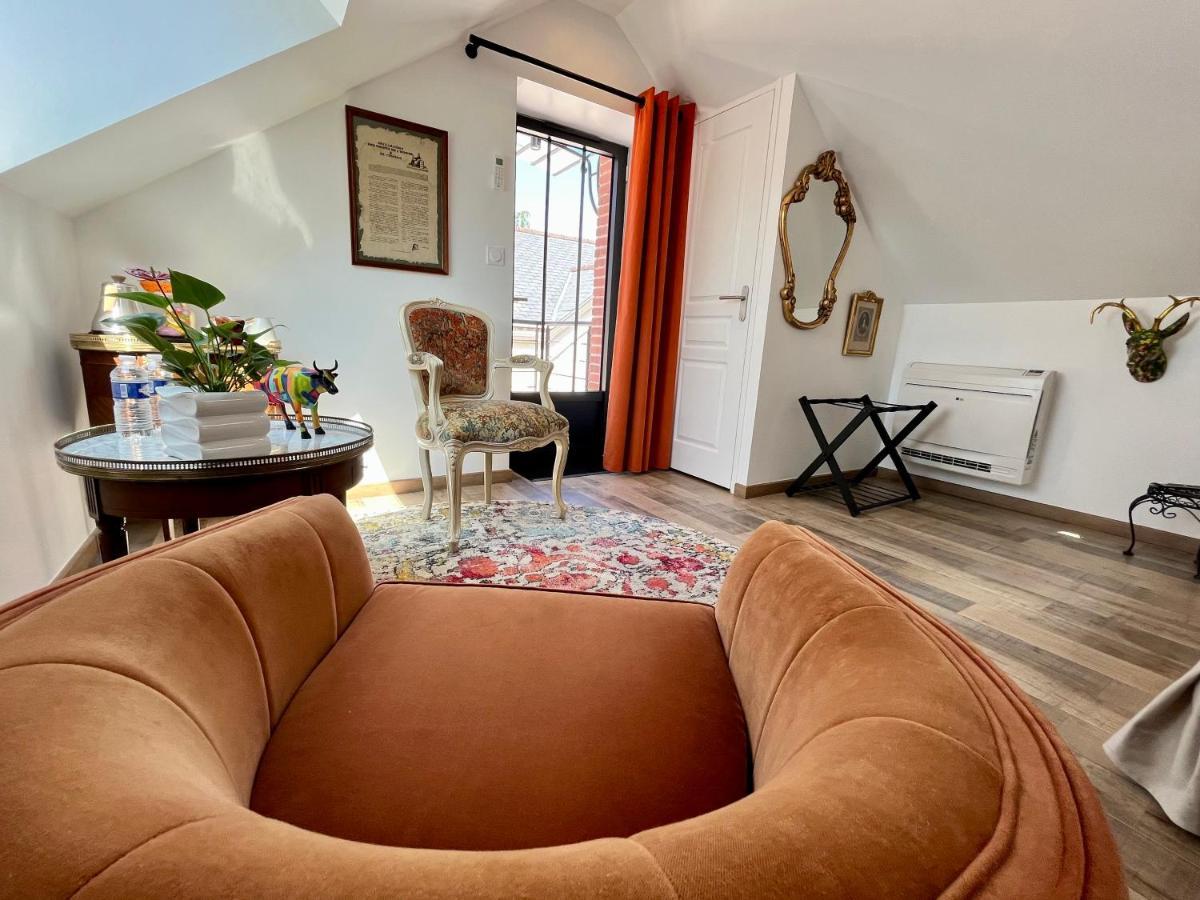 Cave Auger La Maison D'Hotes Restigne Экстерьер фото
