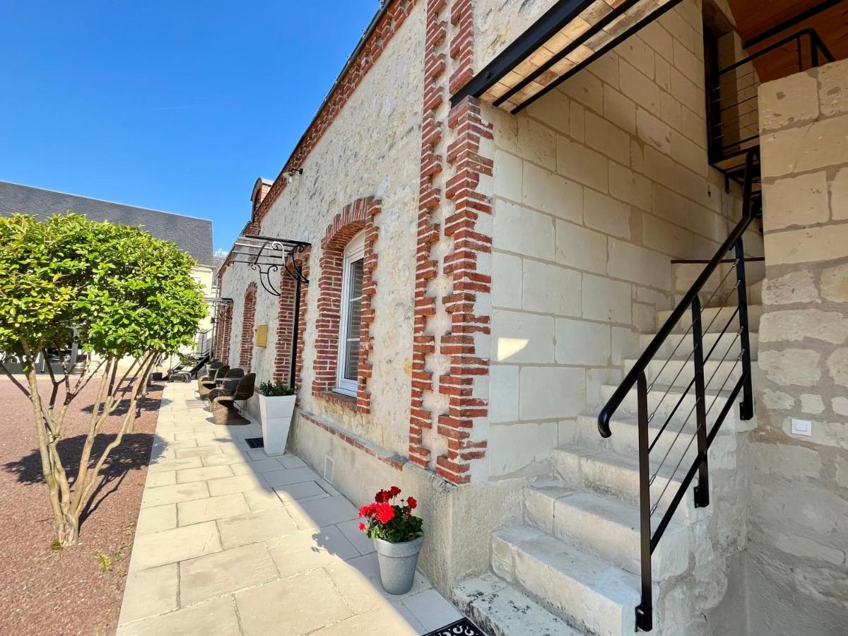 Cave Auger La Maison D'Hotes Restigne Экстерьер фото