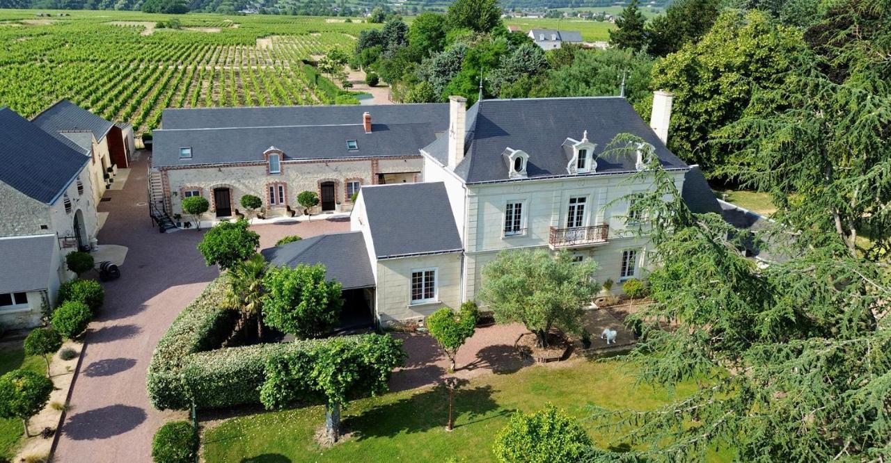 Cave Auger La Maison D'Hotes Restigne Экстерьер фото